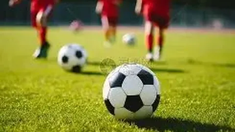 库里狂揽52分12记三分，勇士升西部第五，湖人勇士强强对决将至